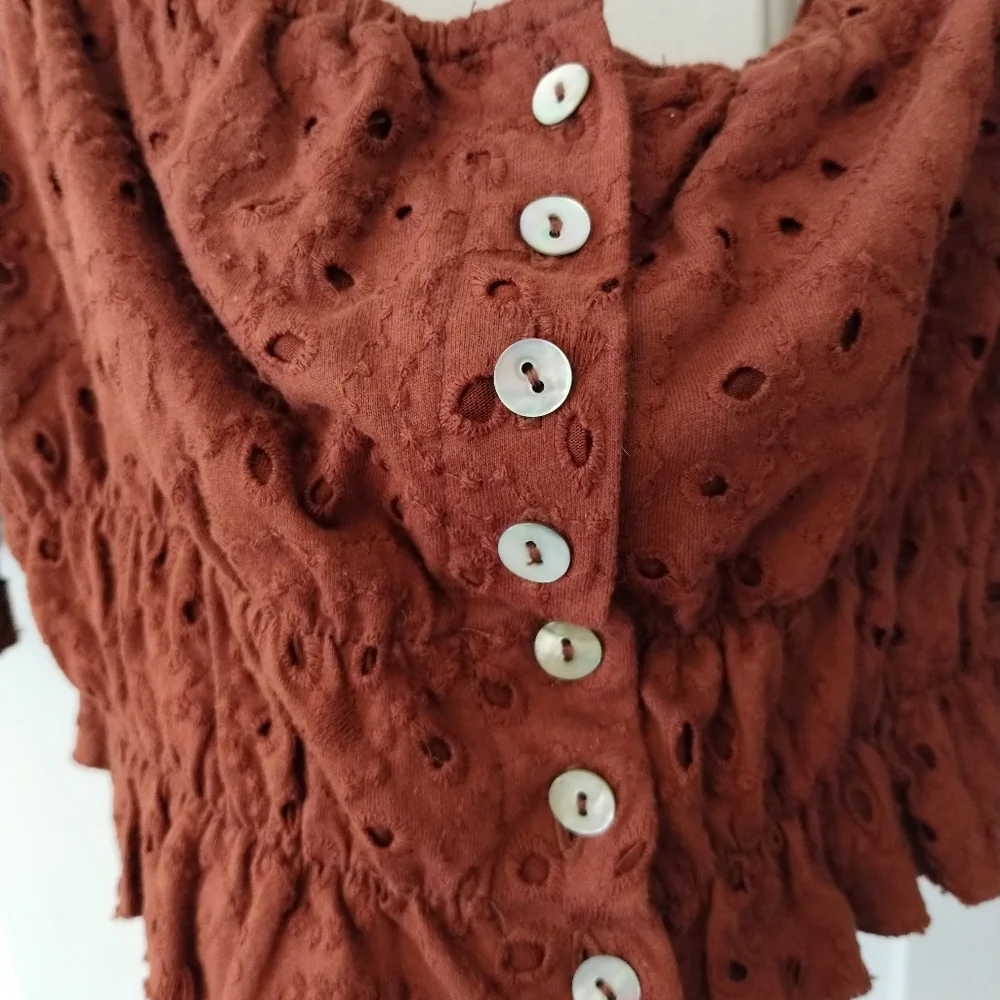 Urban Outfitters Brooke Eyelet crop top - Picture 5 of 9